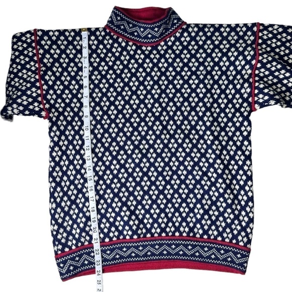 Vigdis Design Vintage Wool Norway Sweater. - Picture 4 of 6